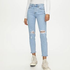 Aritzia Levi’s Wedgie Icon Jeans Size 27